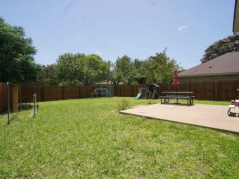 3001 Bernardino Cv — Photo 27