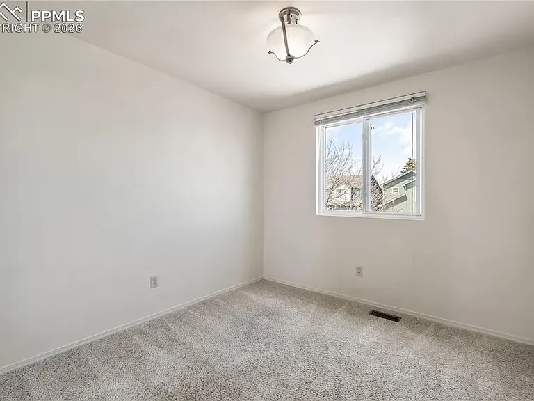 8049 Cooper River Dr — Photo 27