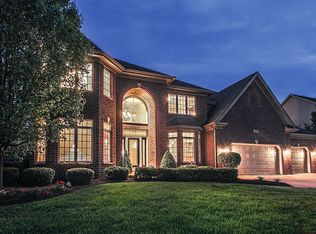 3607 Hector Ln, Naperville, IL 60564
