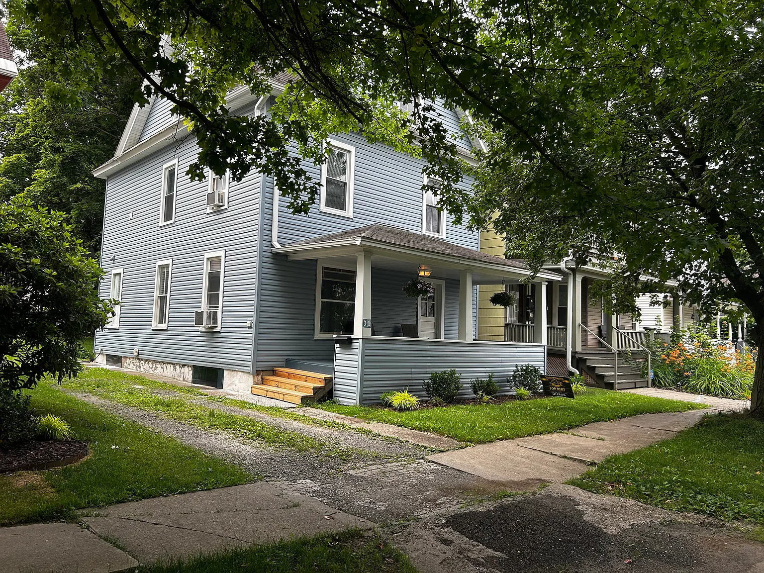 31 Maple Ave — Photo 1
