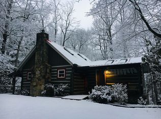 960 Old Ccc Rd, Hendersonville, NC 28739