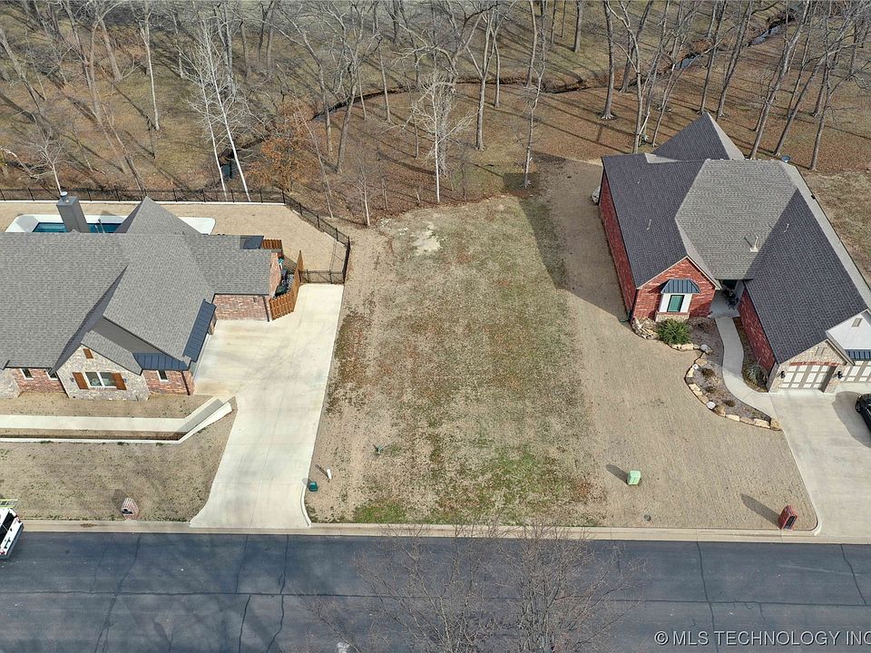 1st image of 3206 Harbour Town Pl