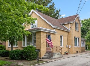 6317 Kirschoff St, Rosemont, IL 60018
