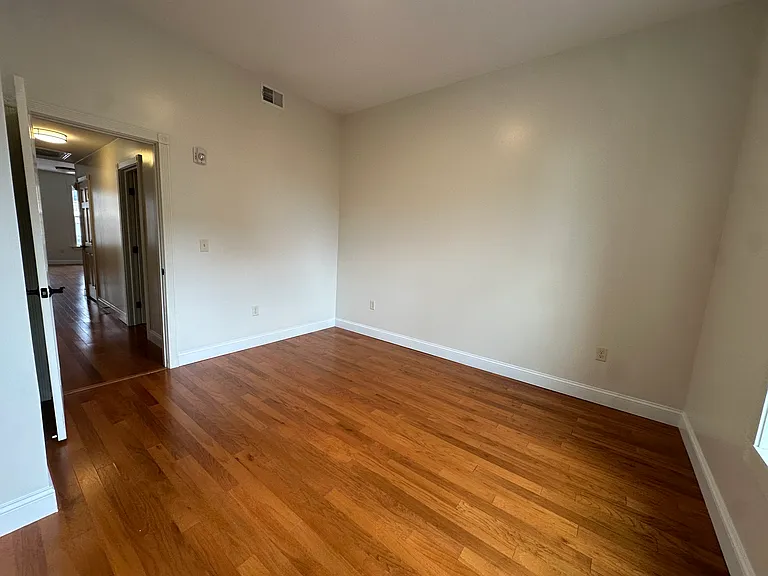 104 N Aurora St #2N — Photo 44