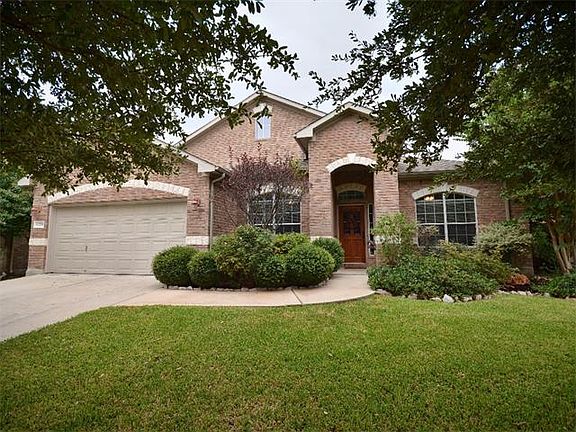 2nd image of 2726 Cedar Springs Pl