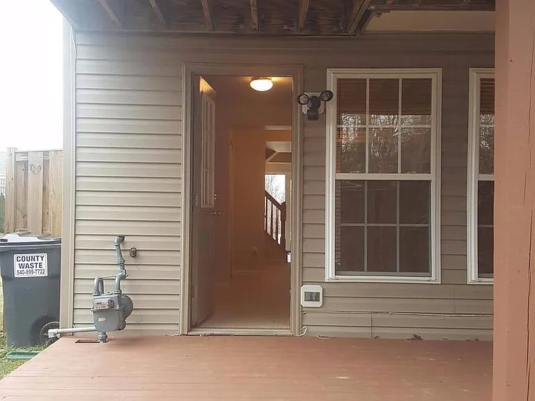 7107 Finch Ln — Photo 11