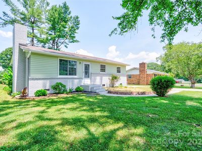 409 E Tennessee Ave, Bessemer City, NC, 28016