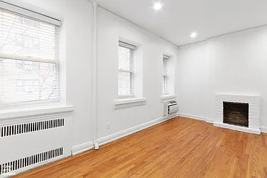 128 East 37th Street