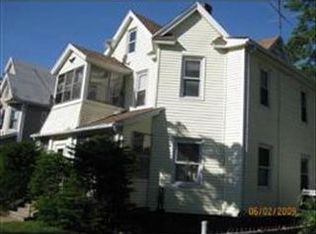 29 Wareham St, Springfield, MA 01108