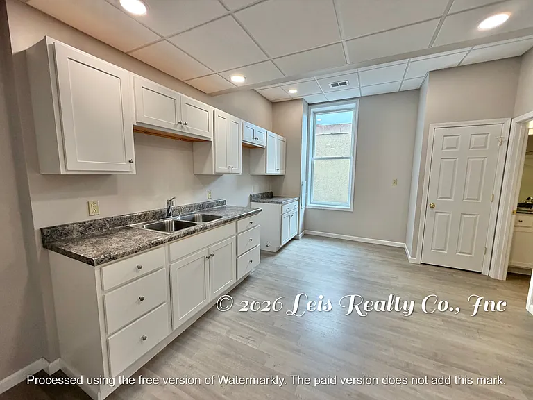 7 E Main St #7 — Photo 9