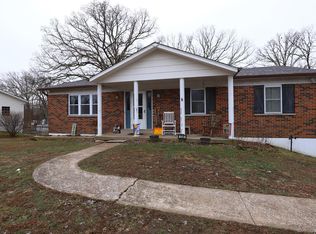 1120 Edgewood Dr, Festus, MO 63028