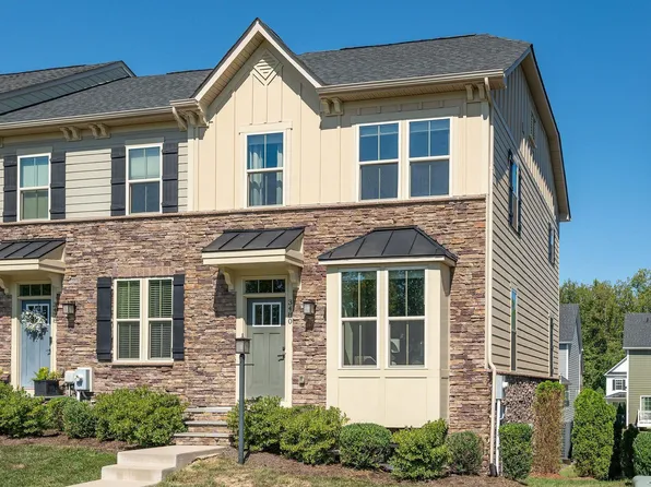 3480 Steamer Dr, Keswick, VA 22947