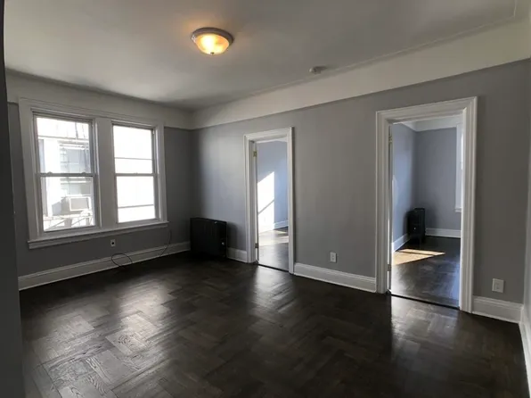 24-52 27th Street image 1 of 14