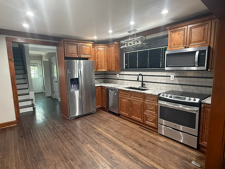 3816 Flora Ave — Photo 7