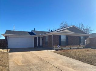 3128 Greenbrier Ter, Del City, OK 73115
