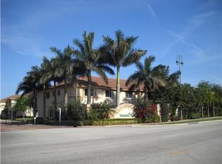 1926 Hibiscus Ln, Riviera Beach, FL 33404