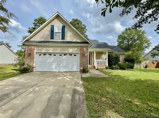 107 Holly Ln, Raeford, NC 28376