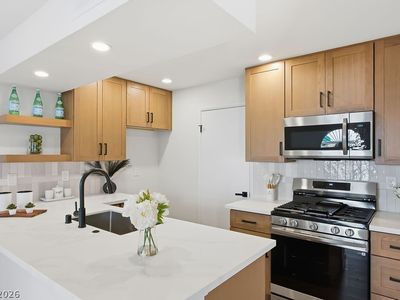 7570 W Flamingo Rd Unit 122, Spring Valley, NV, 89147