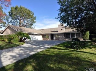 10910 Remmet Ave, Chatsworth, CA 91311