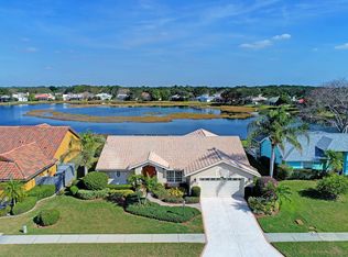 4879 Wood Pointe Way, Sarasota, FL 34233