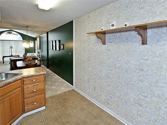 5th image of 1235 Murry Chase Ln