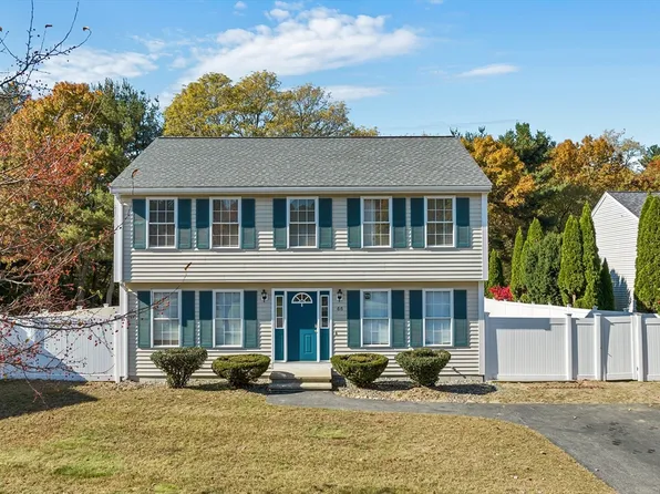 66 Katherine Dr, Lowell, MA 01854