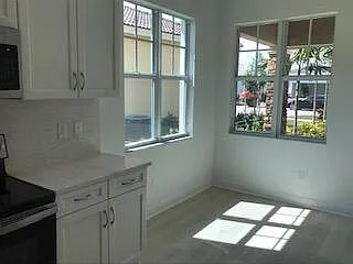 9231 SW Pepoli Way — Photo 5