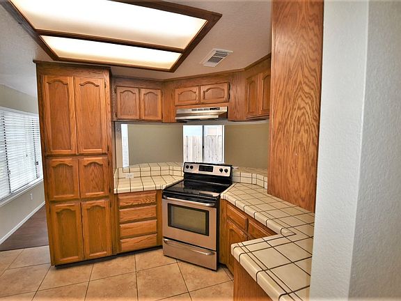 5th image of 8943 Sonoma Valley Way