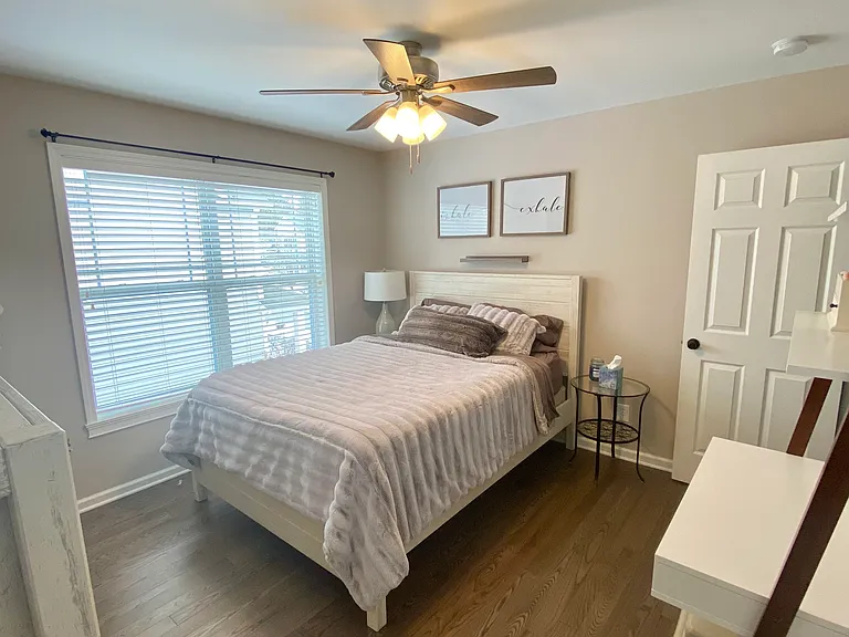 27 Central Ave — Photo 18