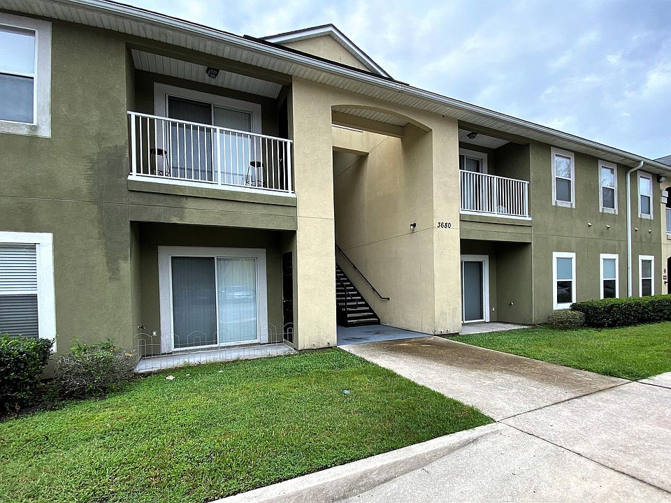 1st image of 3680 Kirkpatrick Cir Unit 11