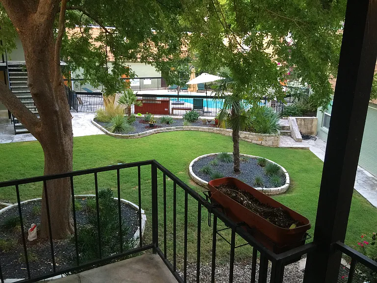 1500 E Side Dr #212-B — Photo 23
