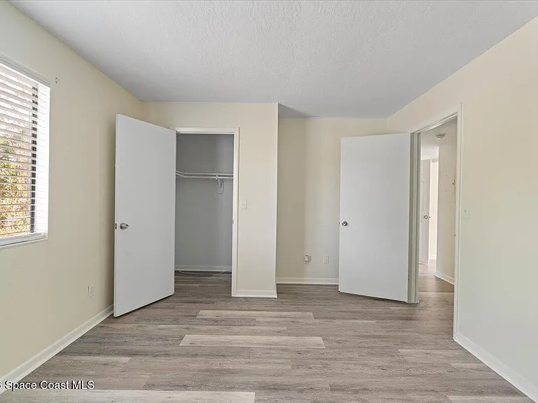 1870 Agora Cir SE #202 — Photo 9