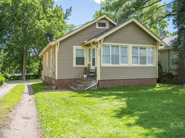 2802 Payne Rd, Des Moines, IA 50310