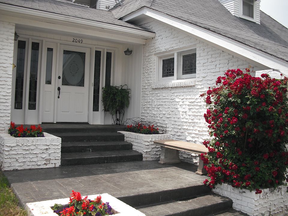 1st image of 2049 S Brentwood Blvd