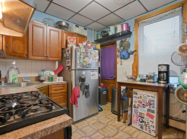 1920 Palmetto Street image 6 of 25