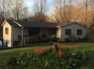 100 Rogers Rd, Scottsville, KY 42164