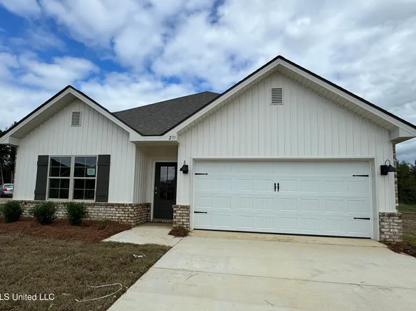 231 Serenity Lake Dr, Pearl, MS 39208