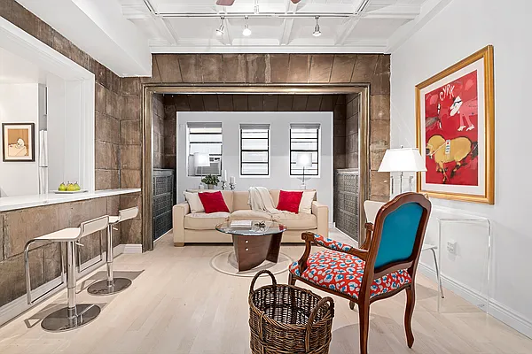 Sold by Corcoran | media 13