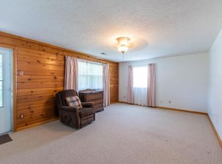 8600 Circle Dr, London, OH 43140