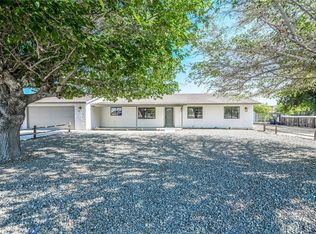 21110 Klamath Rd, Apple Valley, CA 92308