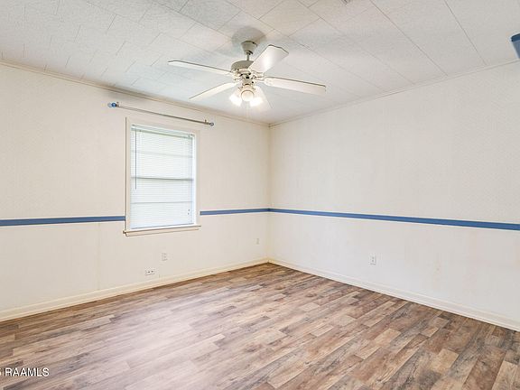 5th image of 3202 Catahoula Hwy