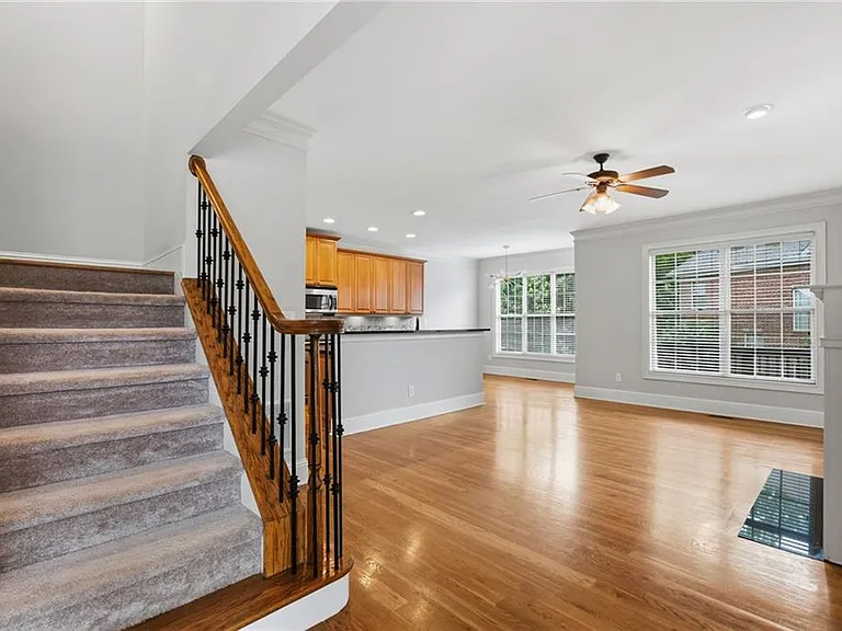 10280 Billings Pointe — Photo 14