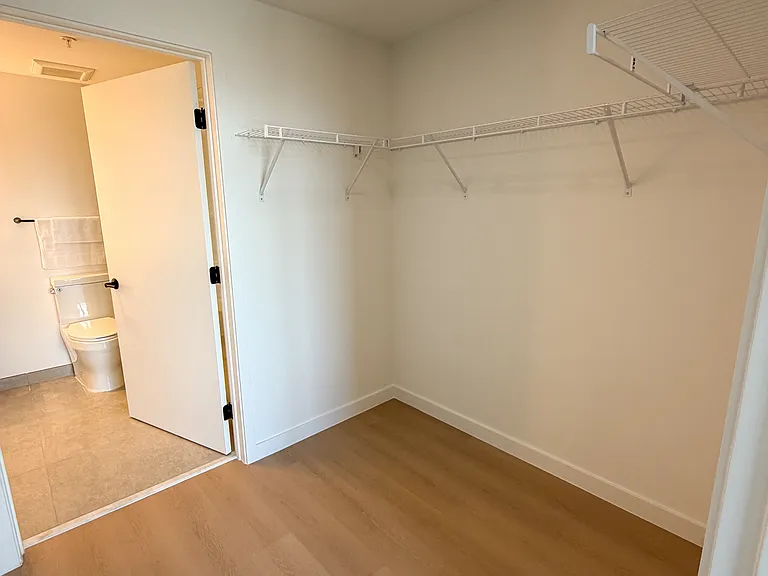 636 NW 24th St #1 — Photo 5