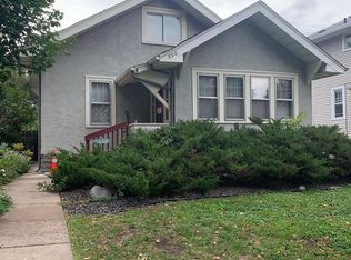 890 18th Ave SE, Minneapolis, MN 55414