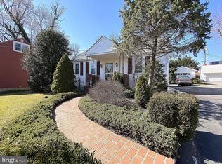 24 Village Rd, Pikesville, MD 21208