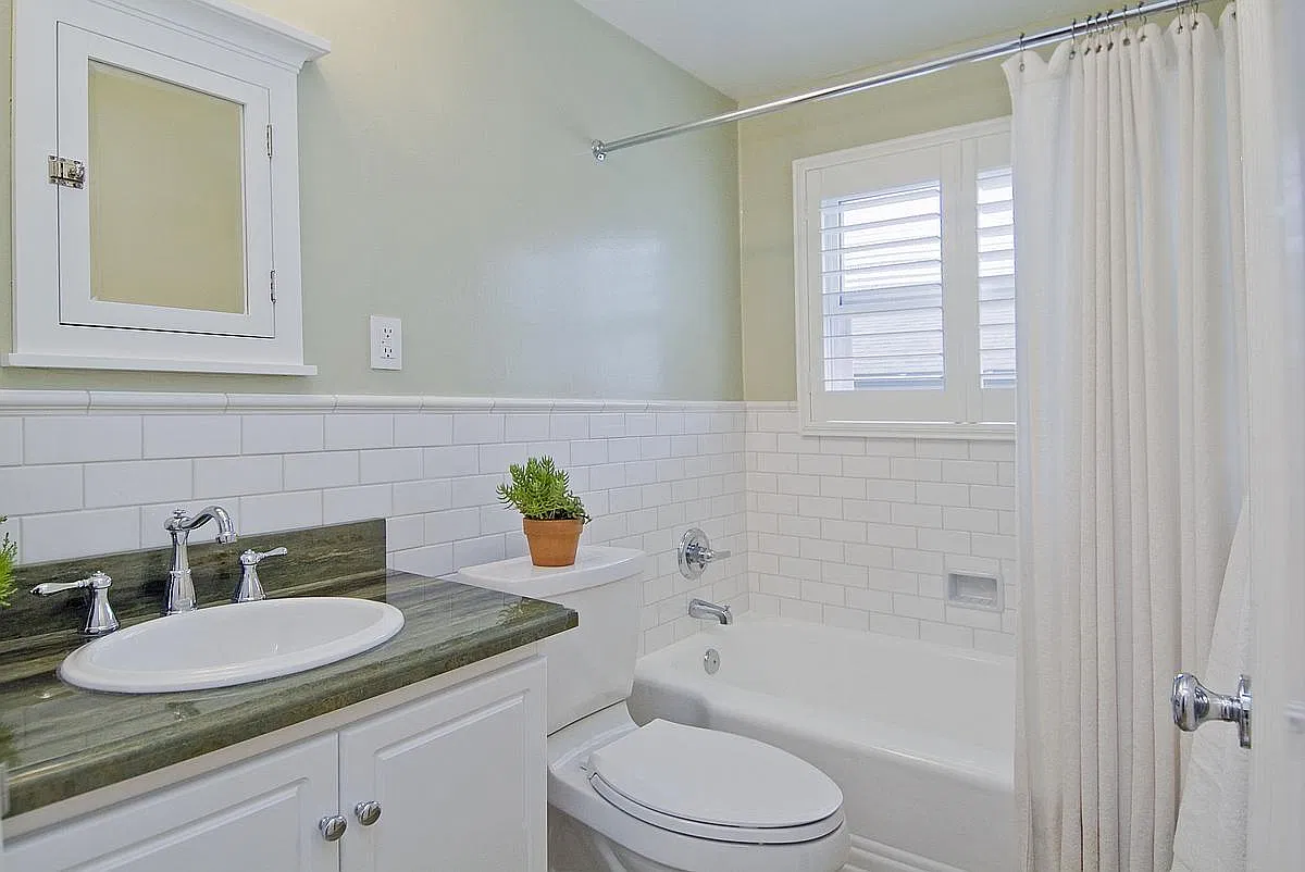 2 bed, 1000 sqft, $3,850 — Photo 4