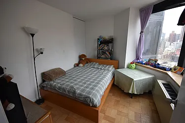 Rented by Luxury Habitat