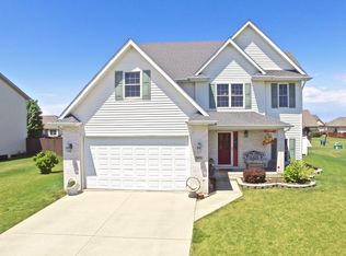 345 Center Point Dr S, Bourbonnais, IL 60914