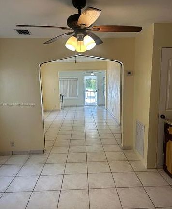4th image of 1-11108 Peachtree Dr #1