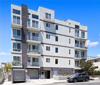 1055 S Serrano Ave #505, Los Angeles, CA, 90006